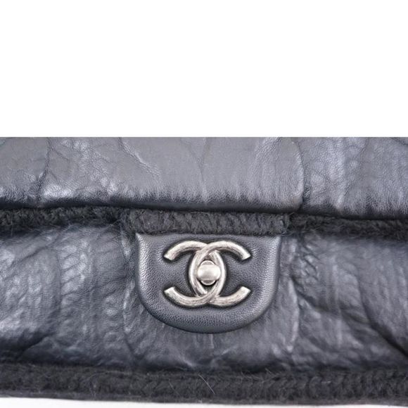 Chanel Chain Shoulder Bag - Picture 7 of 9